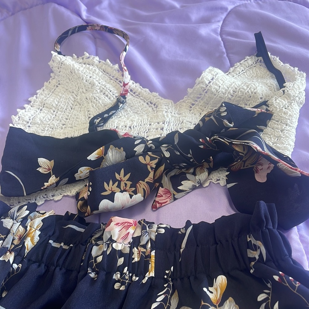 Shein set - Picture 2 of 3